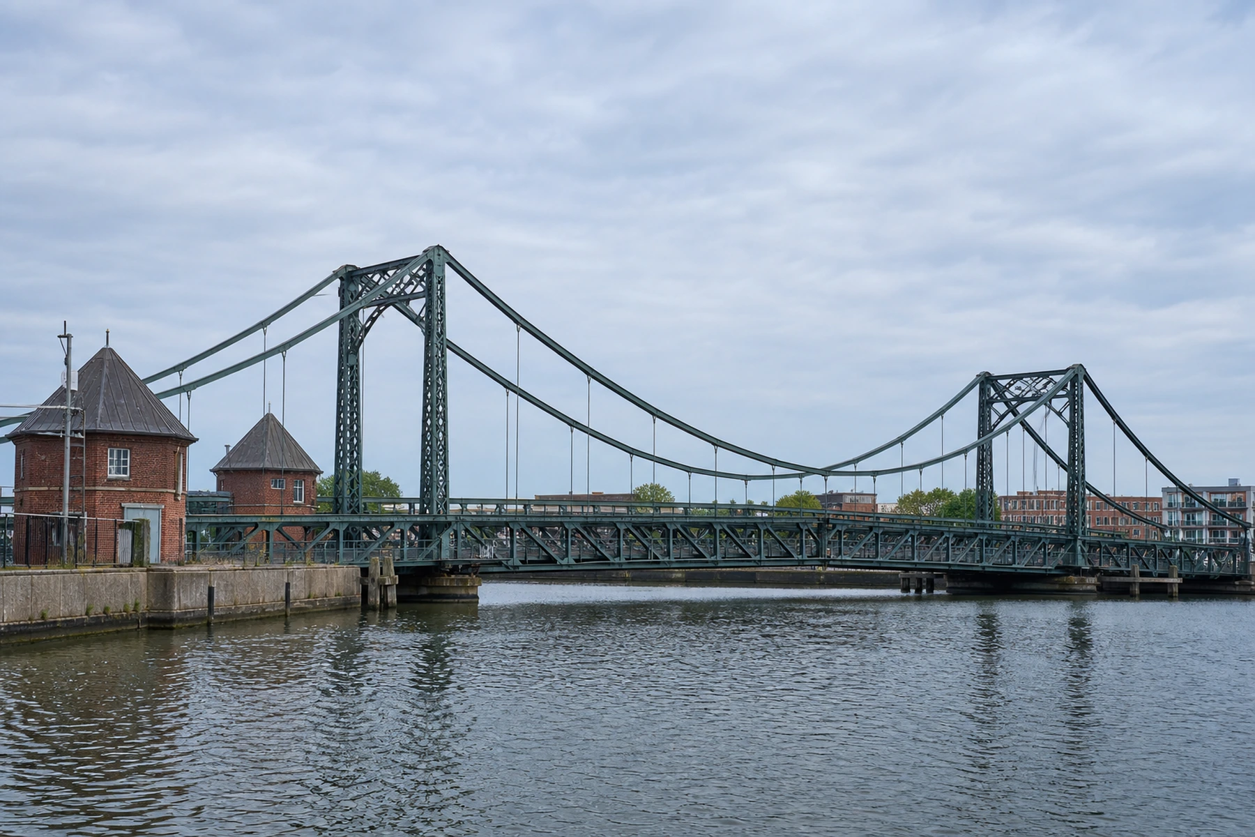 Kaiser-Wilhelm-Brücke am Großen Hafen in Wilhelmshaven